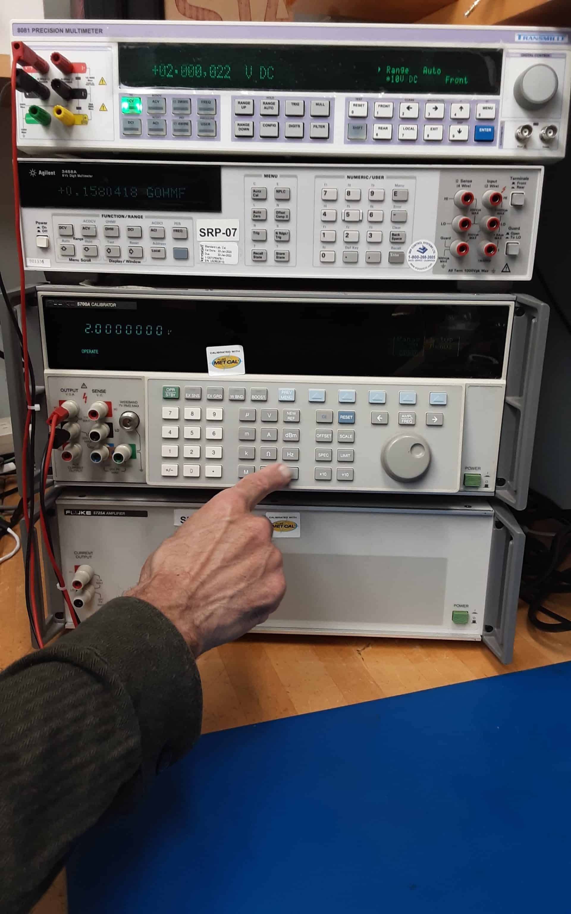 Avoiding Contamination in Pressure Calibration
